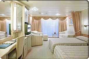 Cabins on Splendour Of The Seas Cabin 8586   Reviews  Pictures  Description Of